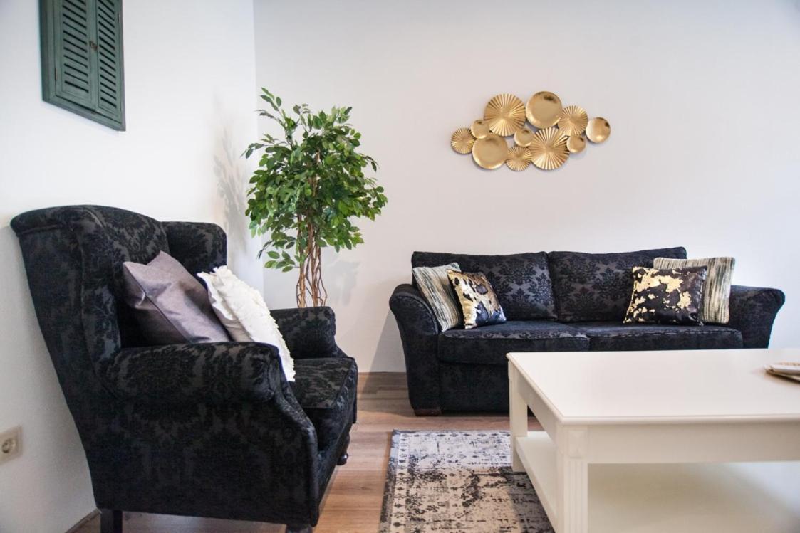 Luxurious two bedroom apartment A kwartier Center Groningue Extérieur photo